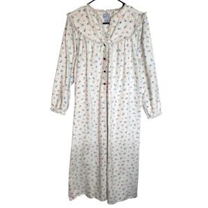 Vintage 80s Lanz of Salzberg Women's Flannel Maxi Nightgown Lace Detail Floral S